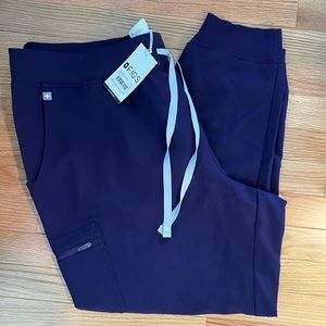 NWT Figs Zamora Jogger Pant in Purple Jam